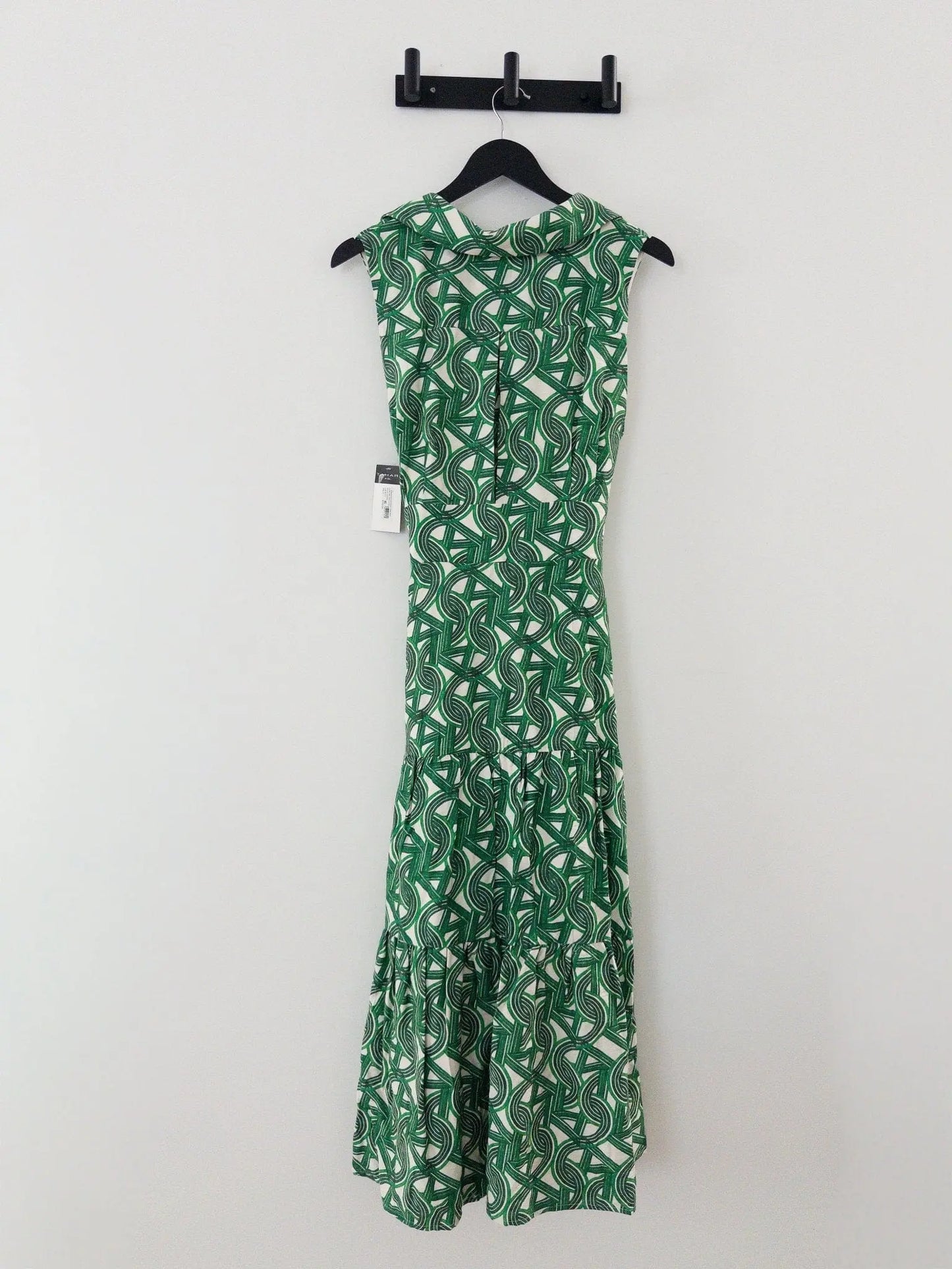 Sleeveless Collared Shirtdress Tahari