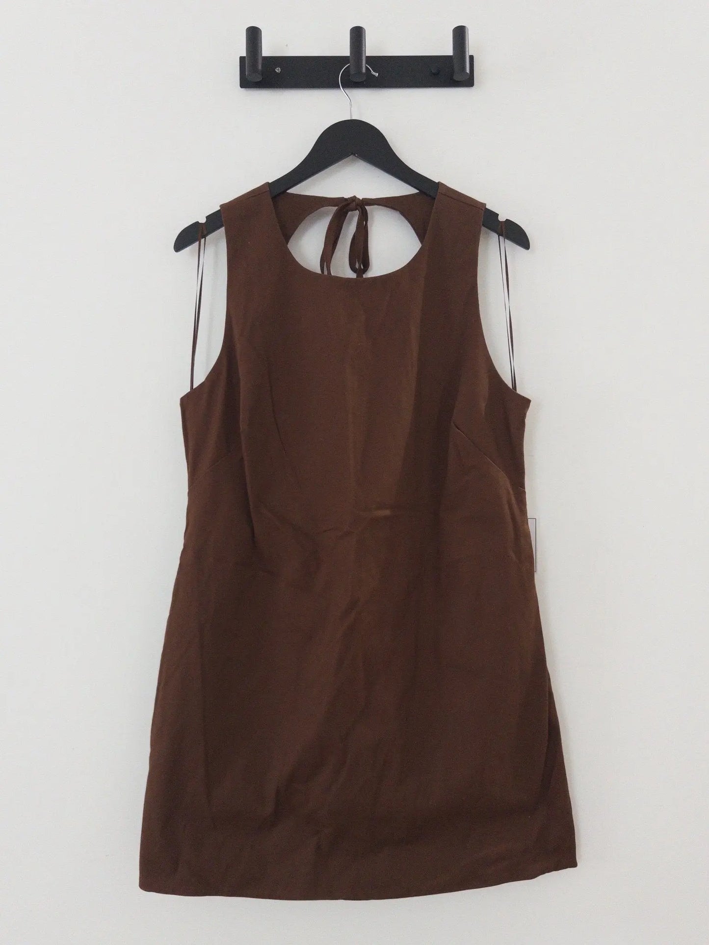 Sleeveless Sheath Dress - Layalita