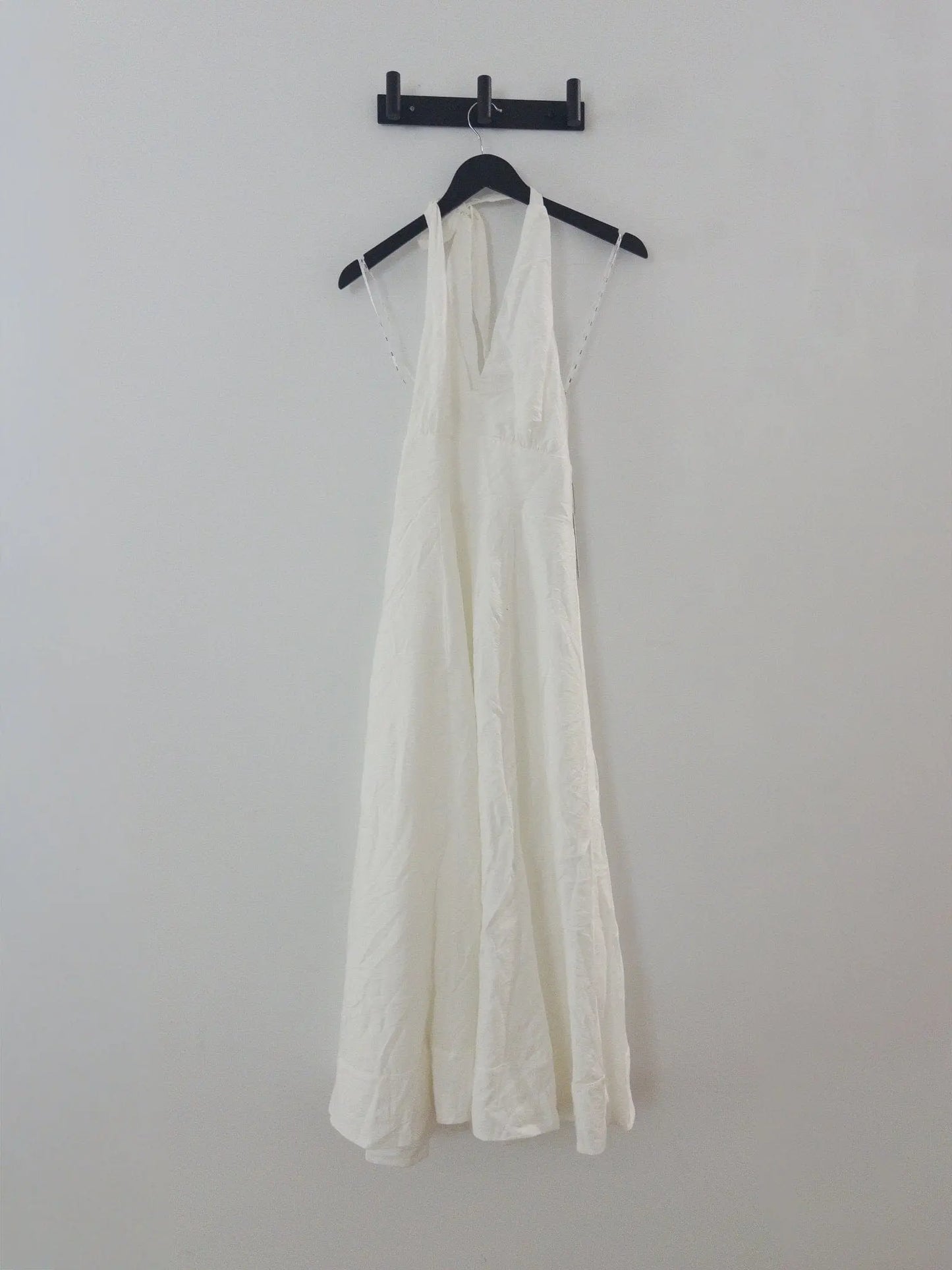 Halter V-Neck Tie-Back Midi Dress DKNY 