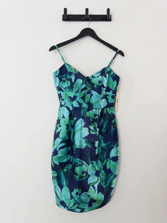 Jacquard Floral Sleeveless Dress - Layalita