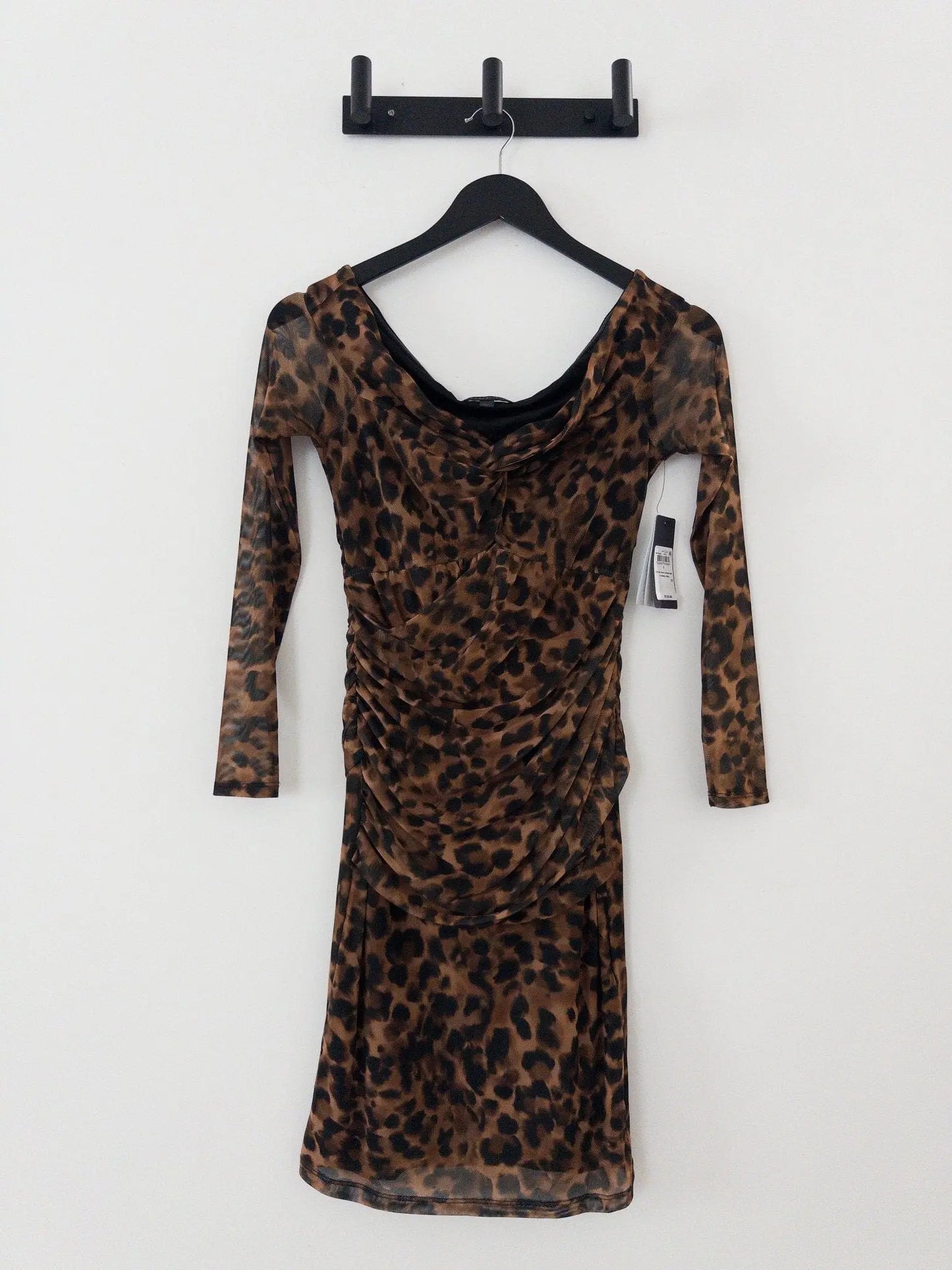 Kendall Printed Off-the-Shoulder Bodycon Dress GUESS 