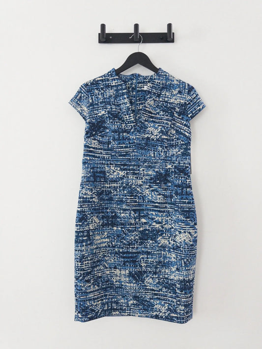 Petite Printed Short-Sleeve Scuba Sheath Dress - Layalita