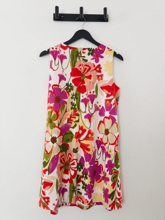 Petite Printed Sleeveless Scuba Trapeze Dress - Layalita