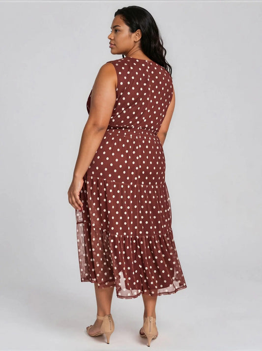 Plus Size Jewel - Neck Sleeveless Midi Dress - Layalita