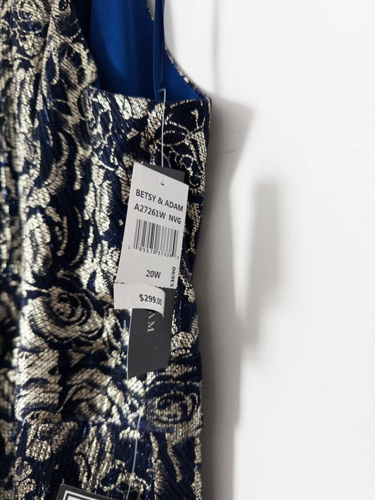 Plus Size Metallic Floral Print Sleeveless Gown Betsy & Adam 
