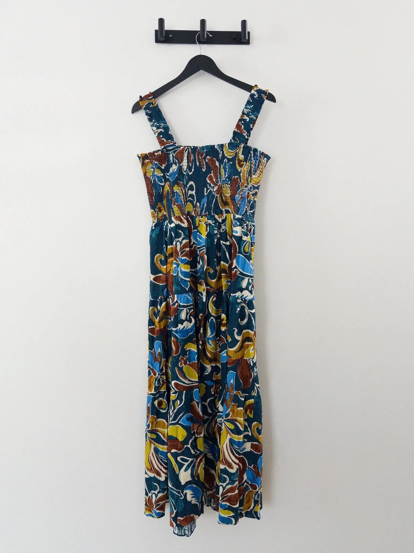 Plus Size Printed Smocked Cotton Sleeveless Maxi Dress - Layalita