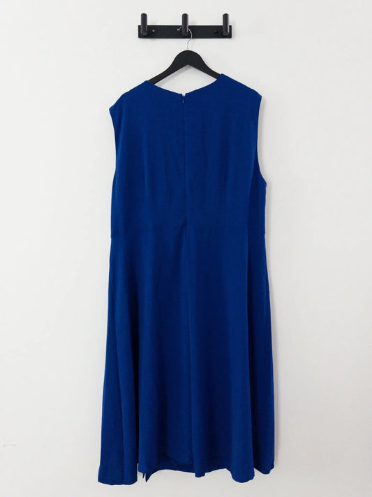 Plus Size Side - Cinched Sleeveless Midi Dress - Layalita