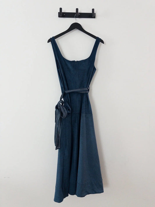Robin Faux-Suede Tie-Waist Midi Dress En Saison 
