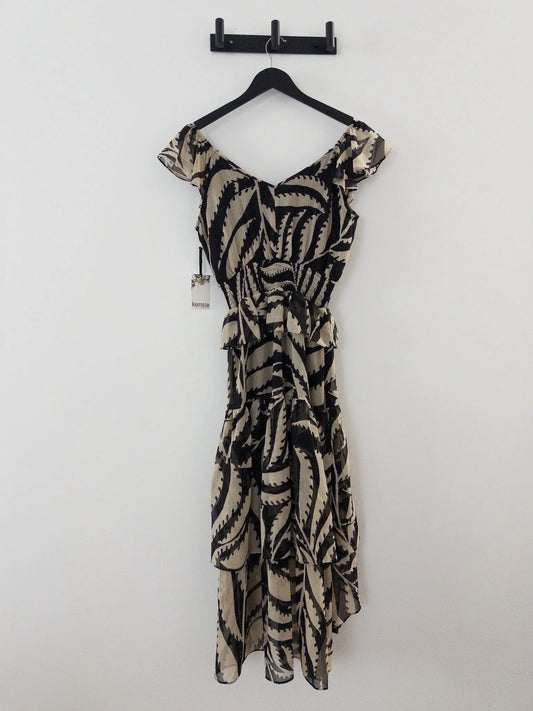 Sleeveless Chiffon A - Line Dress - Layalita