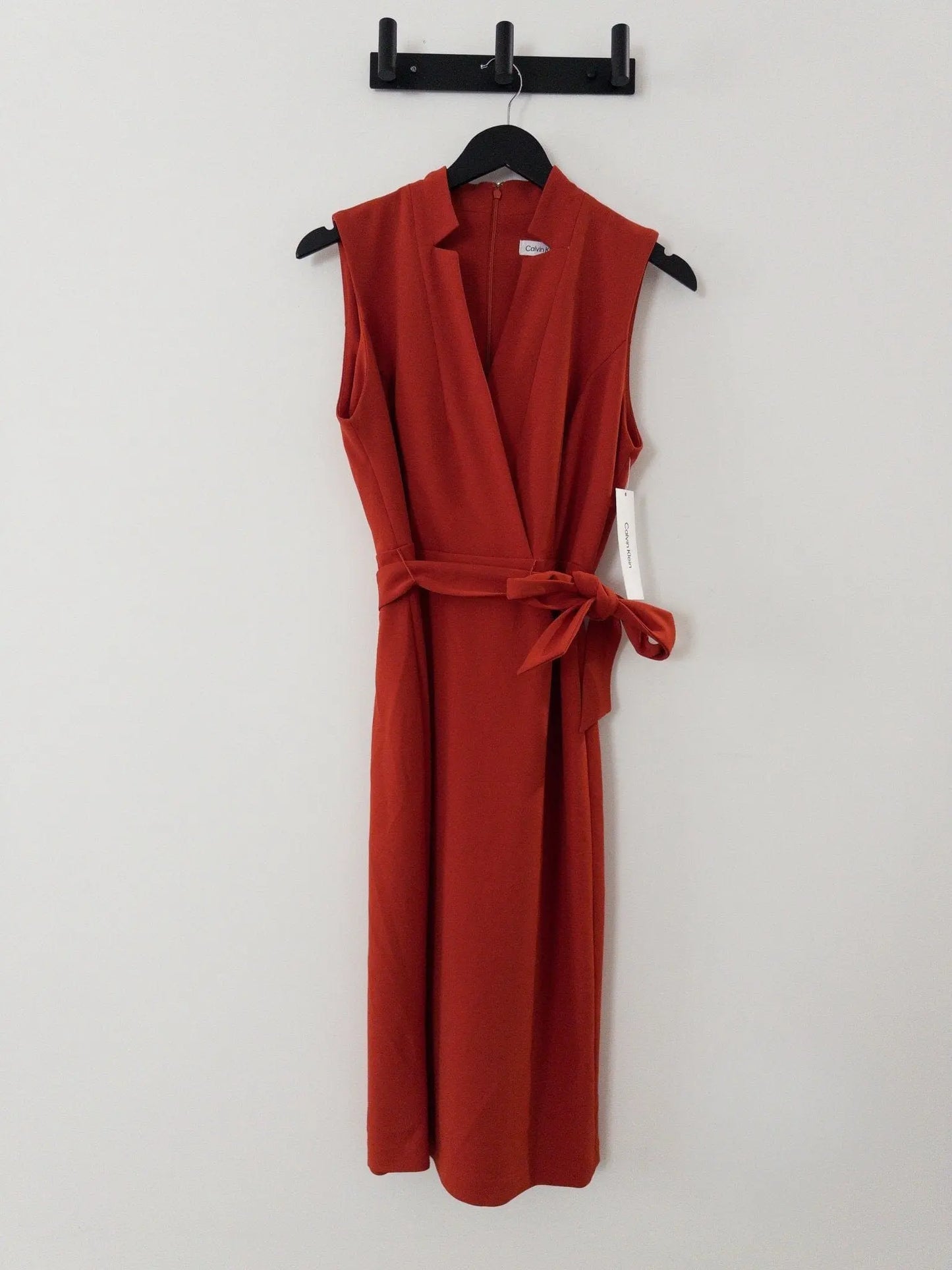 Sleeveless Midi Sheath Dress Calvin Klein 