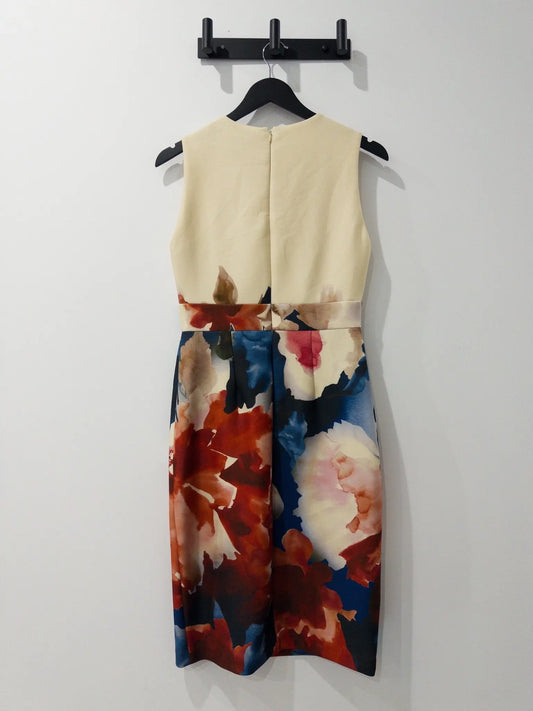 Sleeveless Scuba Sheath Dress - Layalita