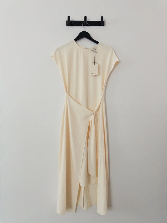 Tie-Front Short-Sleeve Faux-Wrap Midi Dress Luxely 